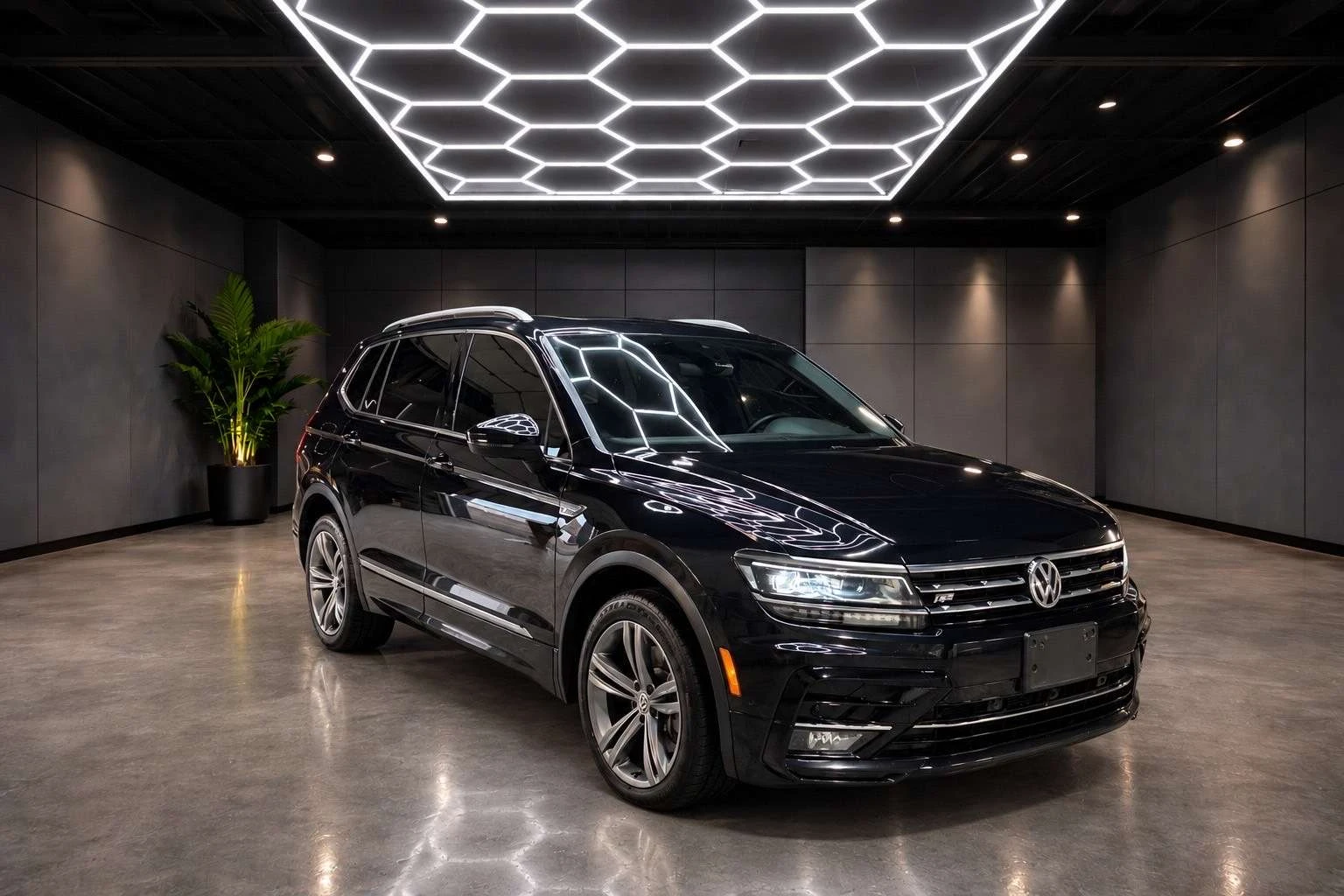 VW Tiguan R-Line Highline / ���������� | Mobile.bg � ����������� 1