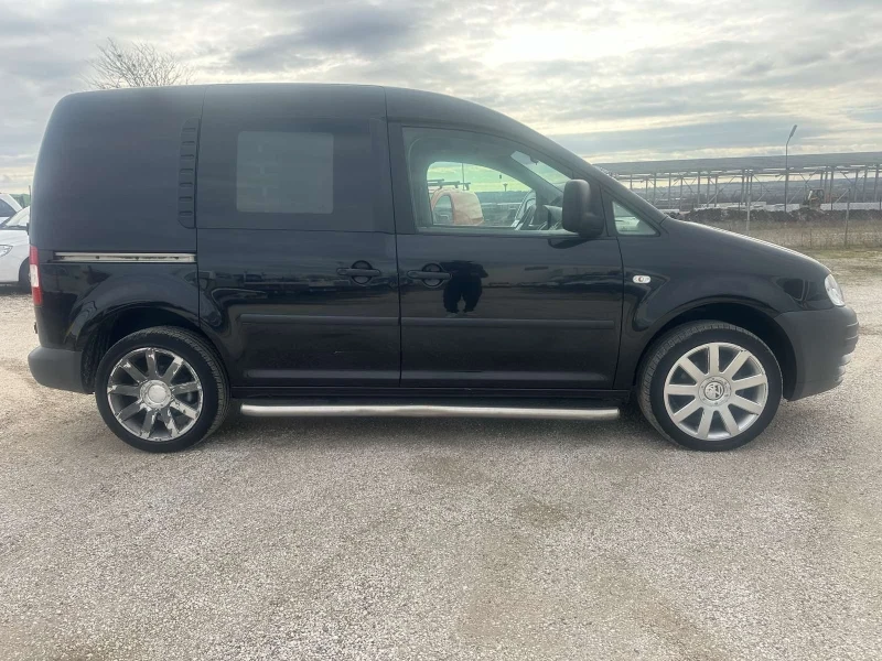 VW Caddy, снимка 3 - Бусове и автобуси - 48346439