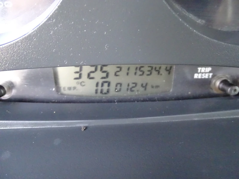 Iveco Daily 35C14 3.0HPI * * КЛИМАТИК* * , снимка 7 - Бусове и автобуси - 52815511