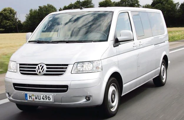 VW T5 НА ЧАСТИ след 2004 до 2010, снимка 2 - Бусове и автобуси - 20627576