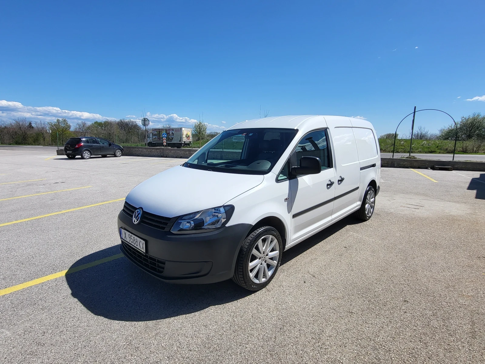 VW Caddy 2.0TDI SWISS  | Auto.bg — изображение 1