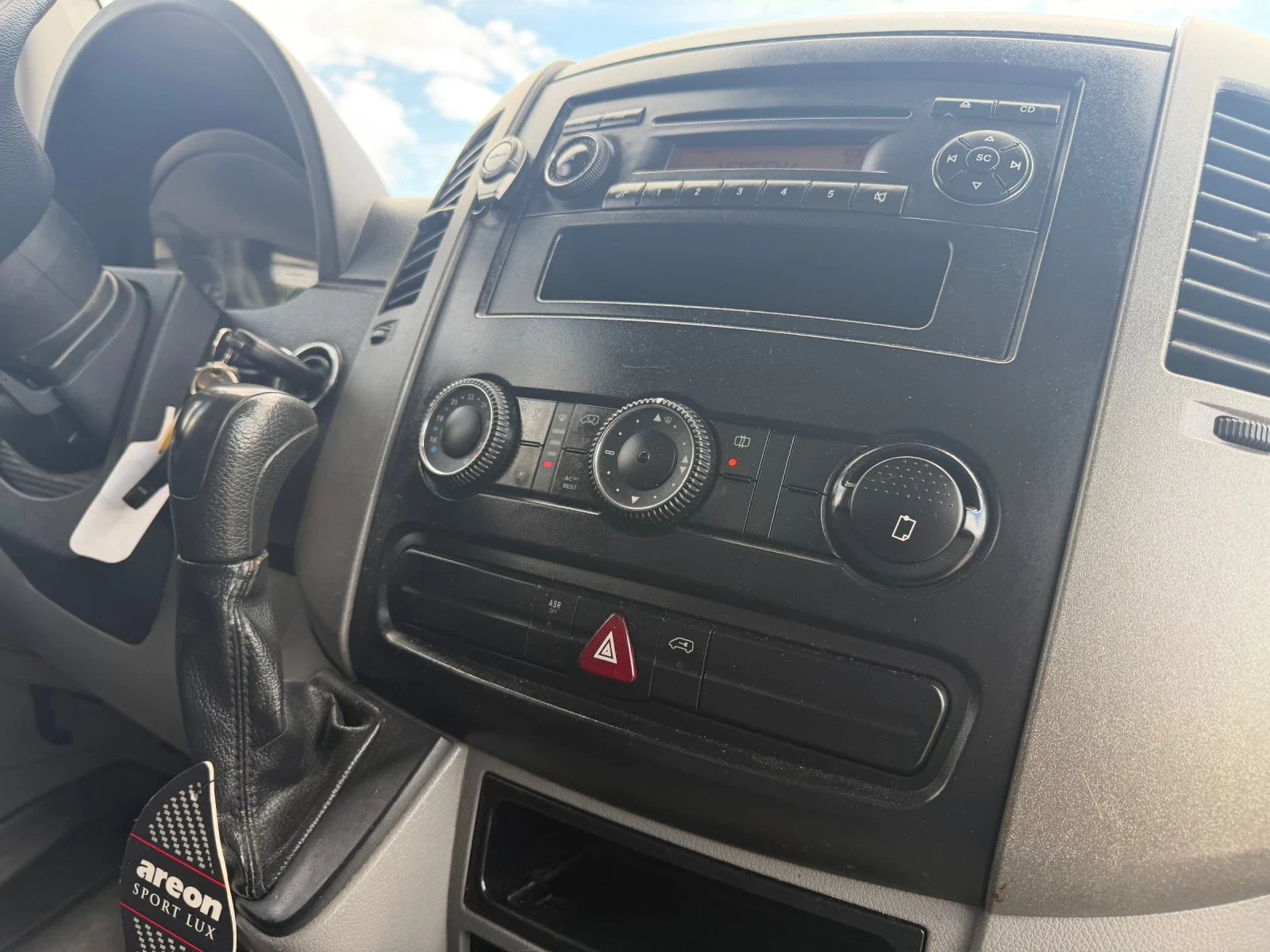 Mercedes-Benz Sprinter 518-3.0!ДВ.ГУМА!П.БОРД!ДО3.5Т!, снимка 14 - Бусове и автобуси - 54621921