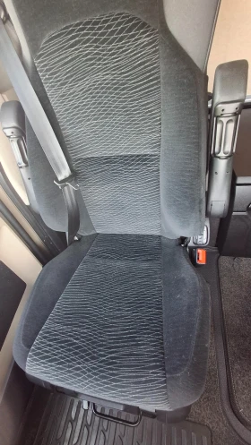 Обява за продажба на Mercedes-Benz Actros 1845 LS GIGA Space ~69 480 EUR - изображение 9