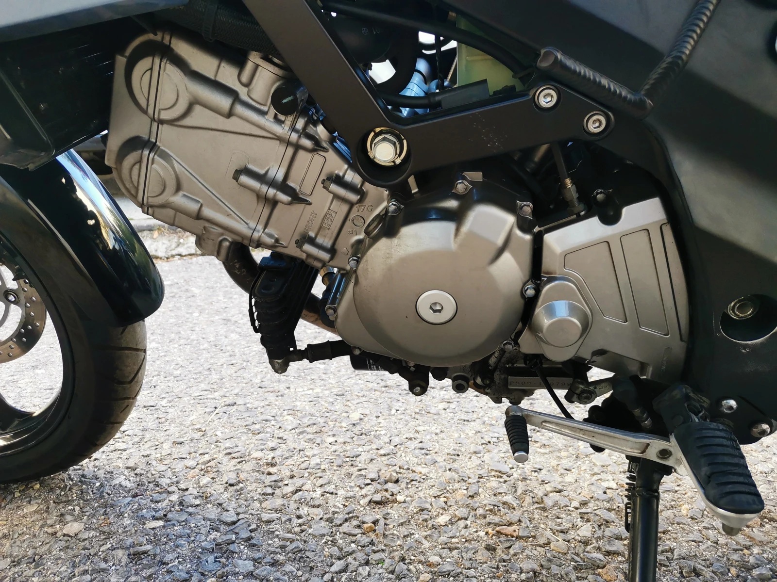 Suzuki V-strom 650DL - изображение 9