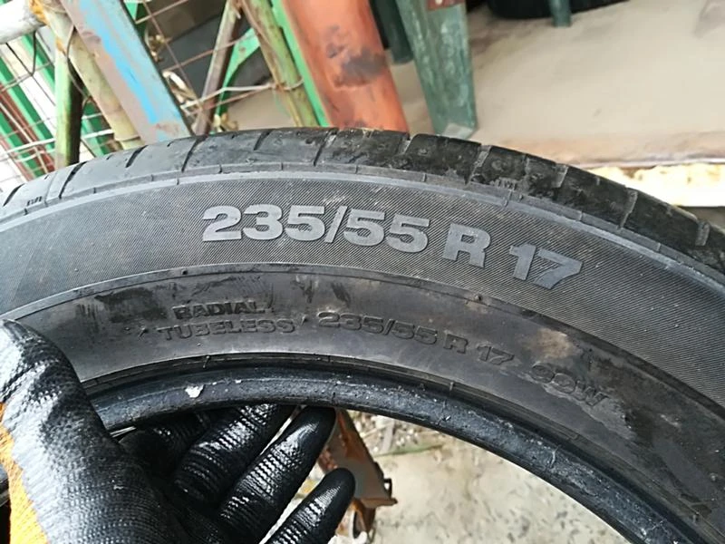 Гуми Летни 235/55R17, снимка 6 - Гуми и джанти - 23684513