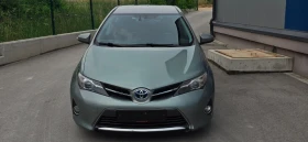 Toyota Auris 1.8 Hybrid, снимка 1