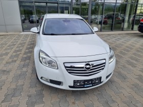 Opel Insignia 2.0CDTi-160hp АВТОМАТИК* ВСИЧКИ ЕКСТРИ!