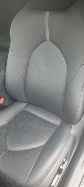 Toyota Camry Toyota Camry 2.5H Luxury - 35300 € / 69040.80 лв. - 31066731 12