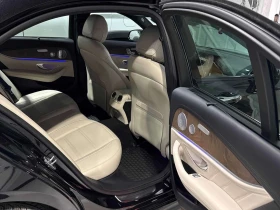 Mercedes-Benz E 53 AMG * CARFAX * ДИСТРОНИК* ХЕД-ЪП* 360 КАМЕРИ* , снимка 12
