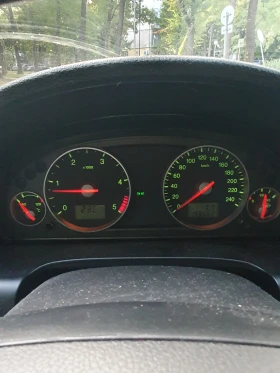 Ford Mondeo - 2199 € - 15674123 9