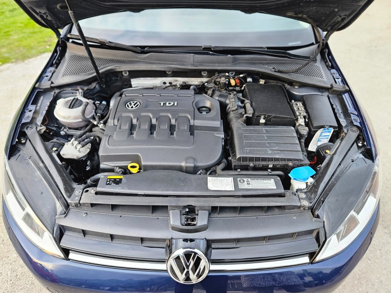 VW Golf 1.6TDI, снимка 12 - Автомобили и джипове - 46297514