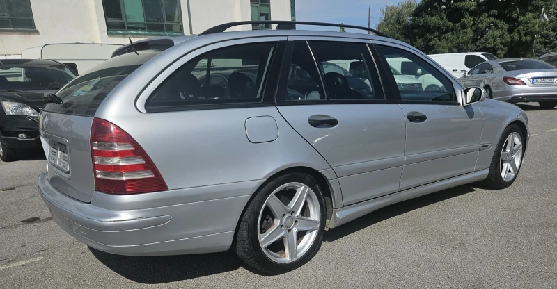 Mercedes-Benz C 220 Facelift, Кожа,  avangarde, нова , шест скорости, снимка 7 - Автомобили и джипове - 47356313