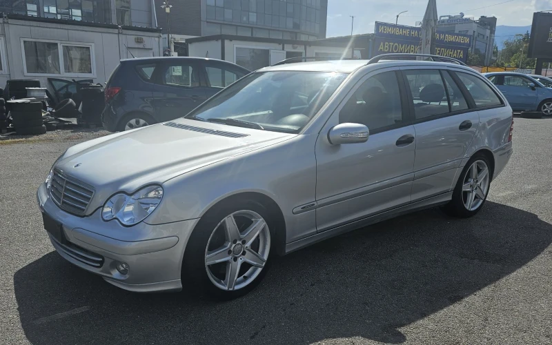 Mercedes-Benz C 220 Facelift, Кожа,  avangarde, нова , шест скорости, снимка 6 - Автомобили и джипове - 47356313