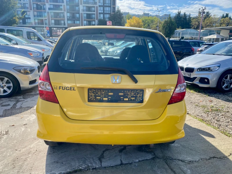 Honda Jazz 1.4i-83кс.-Face-климатроник, снимка 6 - Автомобили и джипове - 47554055