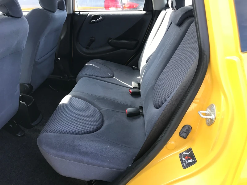 Honda Jazz 1.4i-83кс.-Face-климатроник, снимка 12 - Автомобили и джипове - 47554055