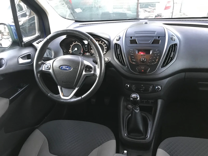 Ford Connect Tourneo-1.0i, снимка 14 - Автомобили и джипове - 47554055