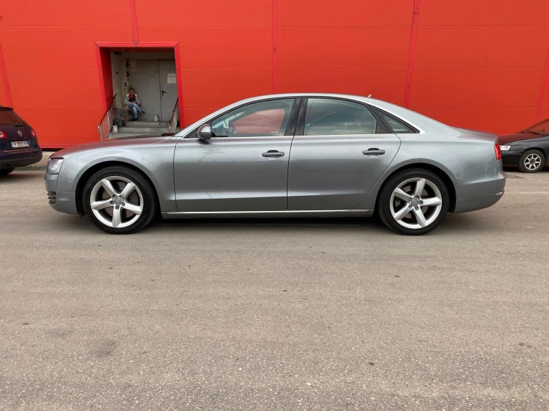 Audi A8 4.2 FSI 371к.с. QUATTRO КАТО НОВА, снимка 8 - Автомобили и джипове - 47615276