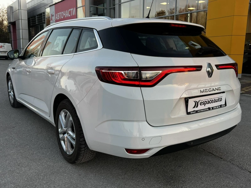 Renault Megane Grandtour 1.5 dCi / 115 к.с. / EDC, снимка 6 - Автомобили и джипове - 48024206