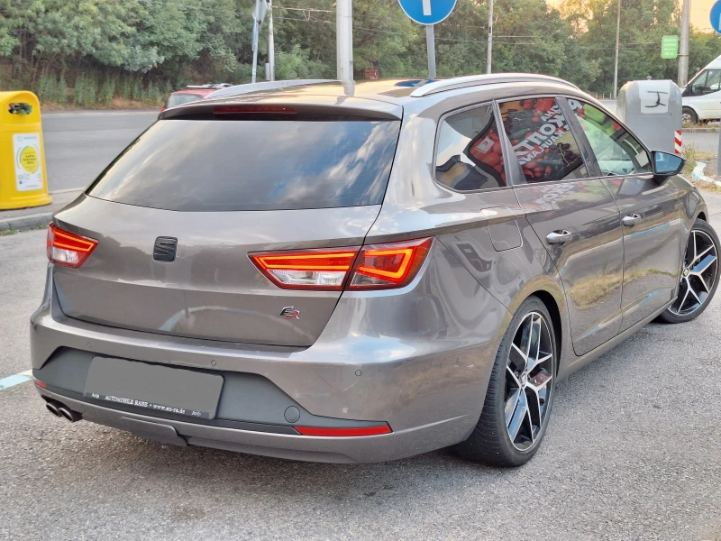 Seat Leon 2.0 TDI FR PANO, снимка 4 - Автомобили и джипове - 48264820