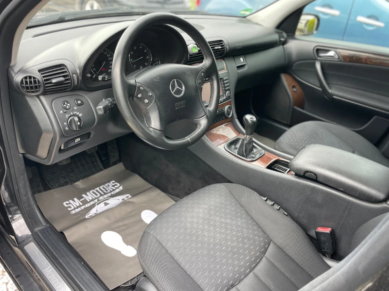Mercedes-Benz C 200 Kompressor, снимка 5 - Автомобили и джипове - 49739047