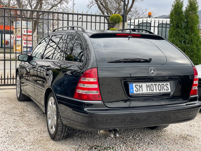 Mercedes-Benz C 200 Kompressor, снимка 13 - Автомобили и джипове - 49739047