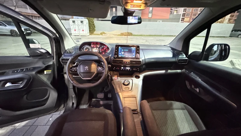 Peugeot Rifter Товарен N1, снимка 13 - Автомобили и джипове - 53143883