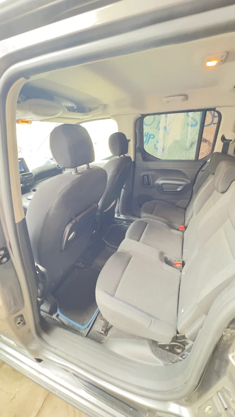 Peugeot Rifter, снимка 16 - Автомобили и джипове - 53143883