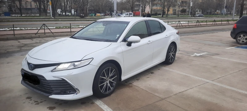 Toyota Camry Toyota Camry 2.5H Luxury, снимка 3 - Автомобили и джипове - 53368228