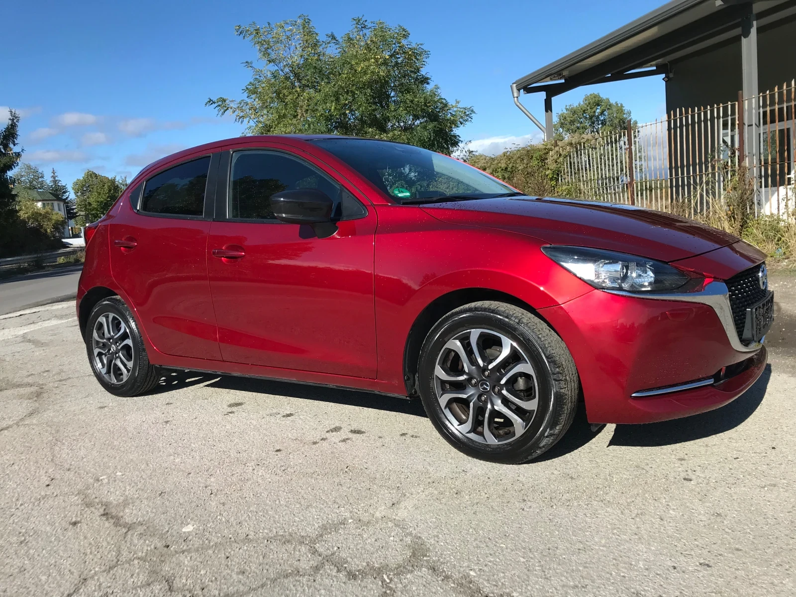 Mazda 2 1.5I HYBRID , снимка 1