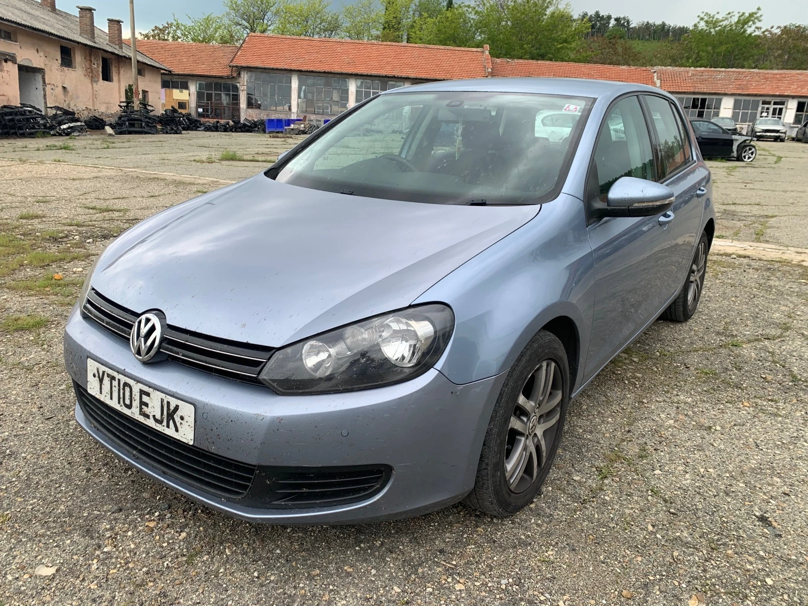 VW Golf 1.6tdi 105hp - изображение 2