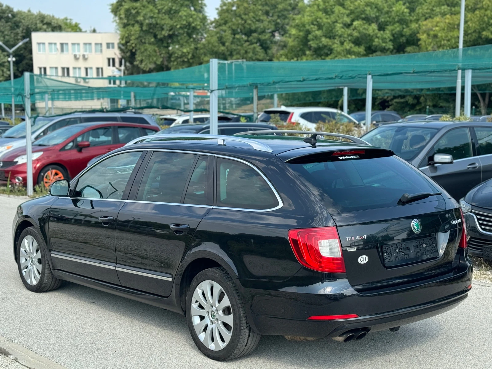 Skoda Superb  2.0TDI 4X4 Швейцария  - изображение 4