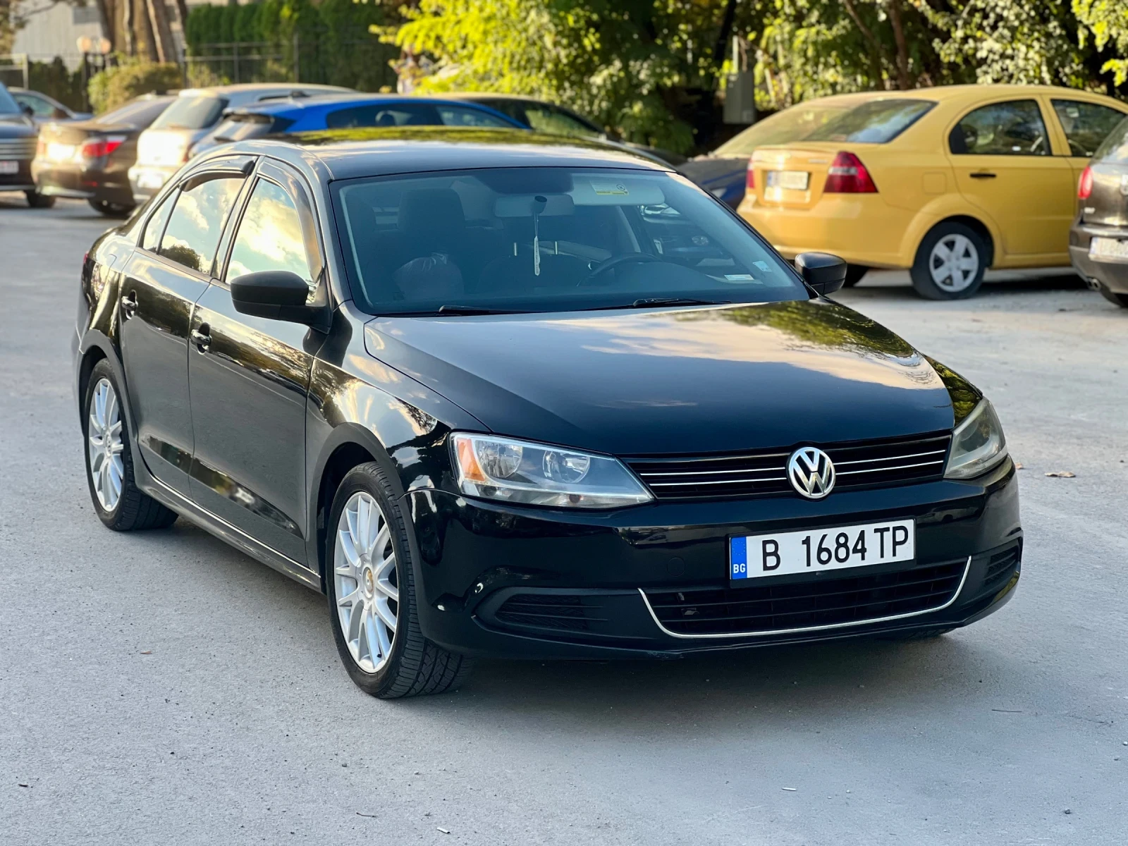 VW Jetta 2.0i  Спешно - изображение 7