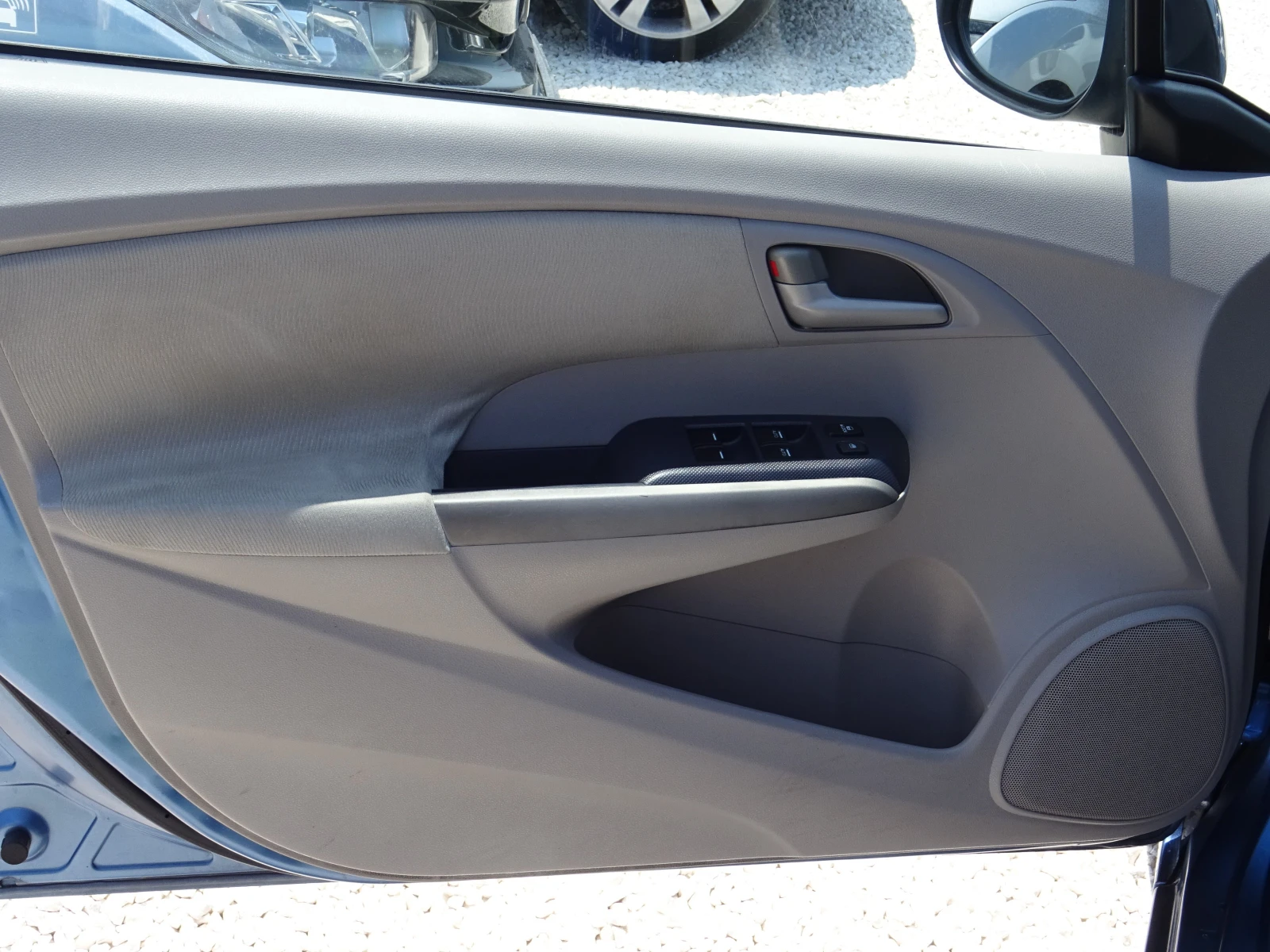 Honda Insight  - изображение 8