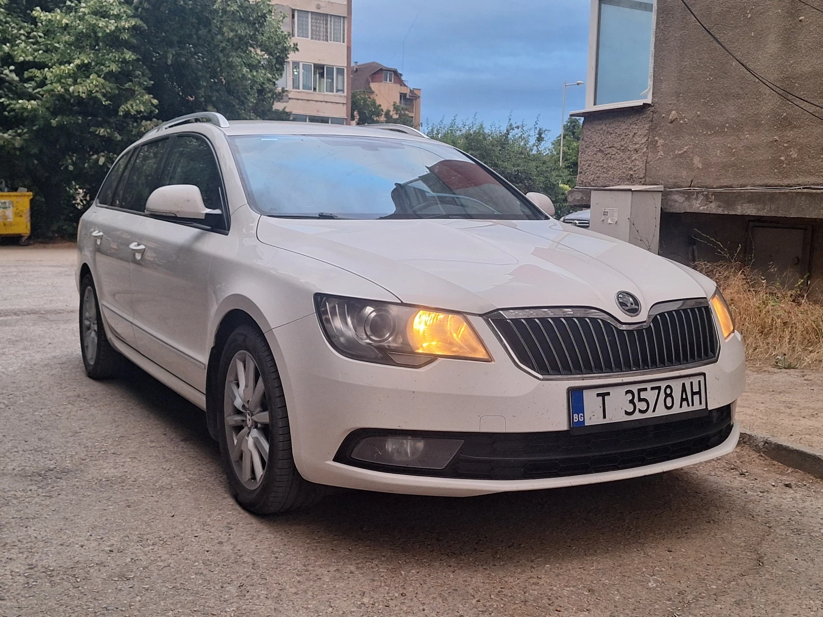 Skoda Superb 2.0 TDI Facelift - изображение 6