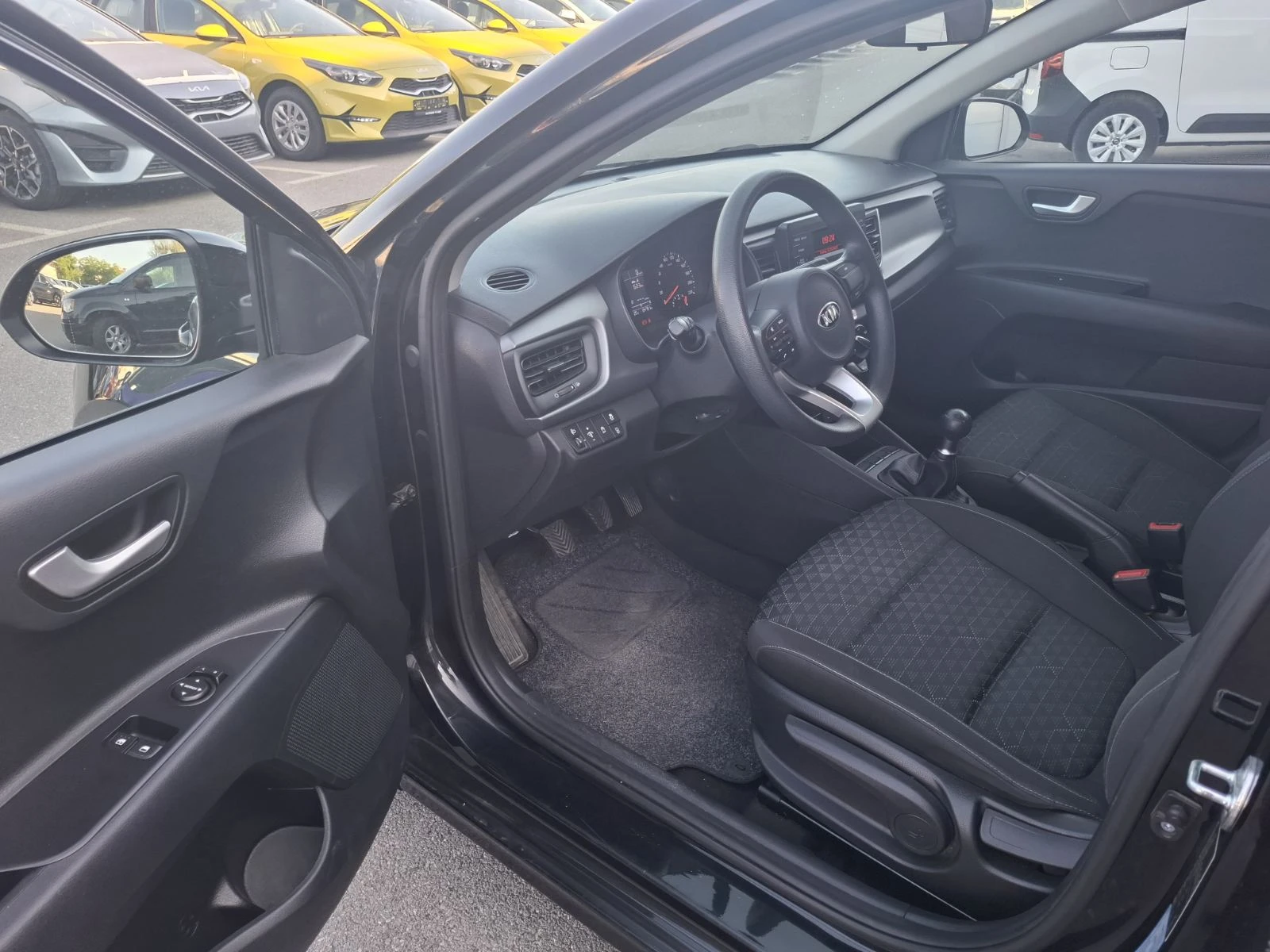 Kia Rio 1.2 cvvt Гаранция - изображение 9