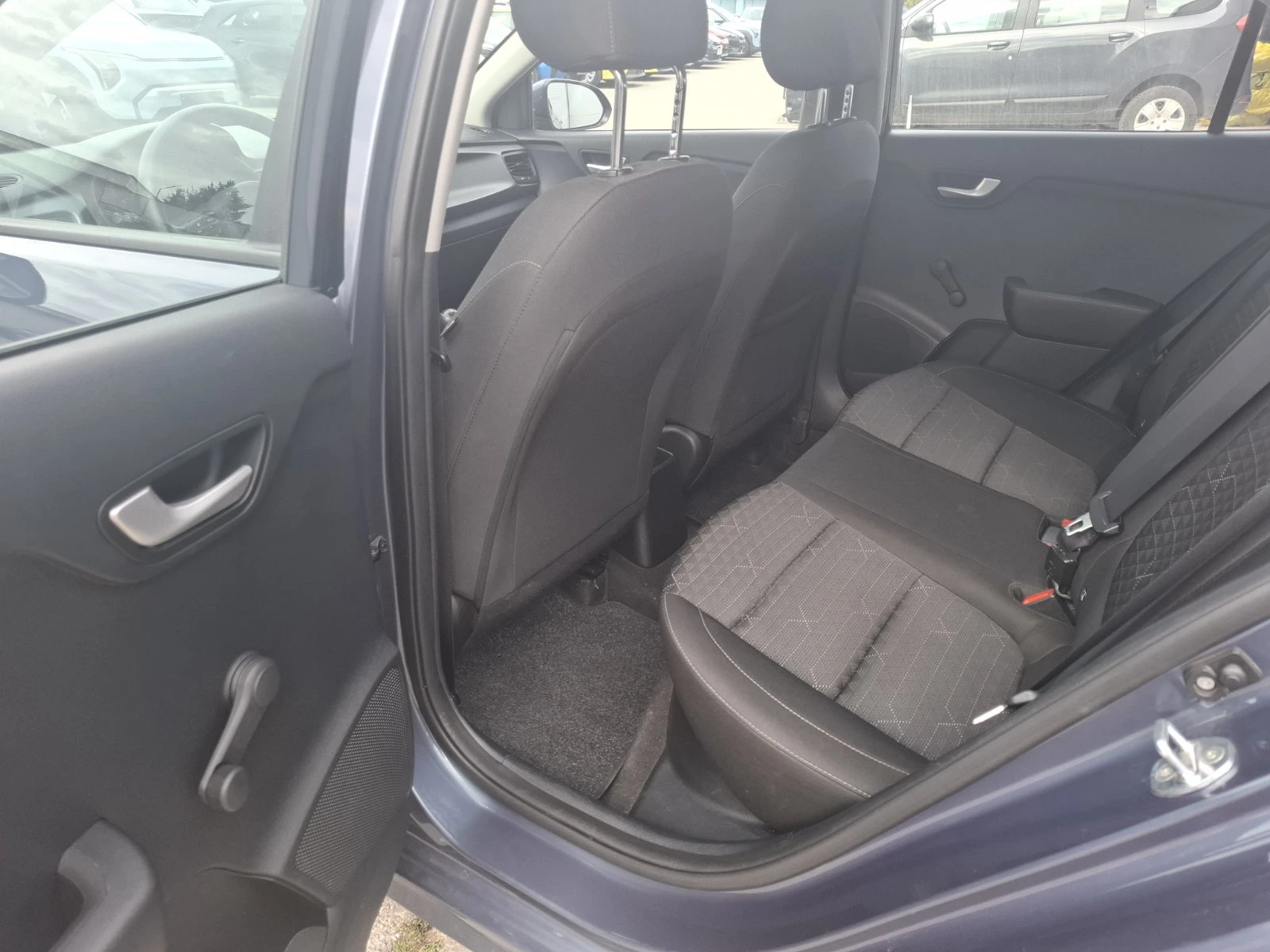 Kia Rio 1.2 cvvt Гаранция - изображение 7