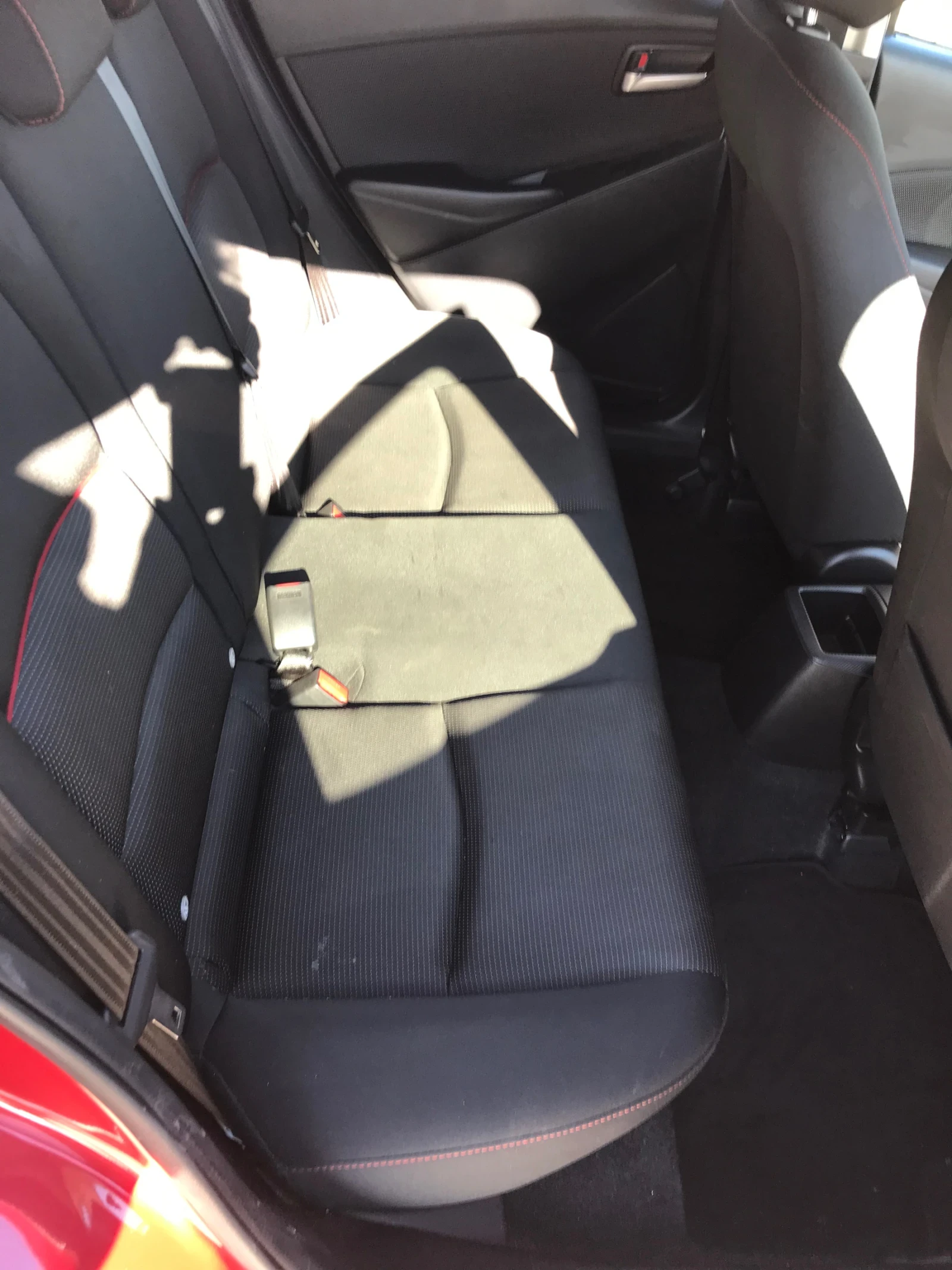 Mazda 2 1.5I HYBRID  - изображение 8