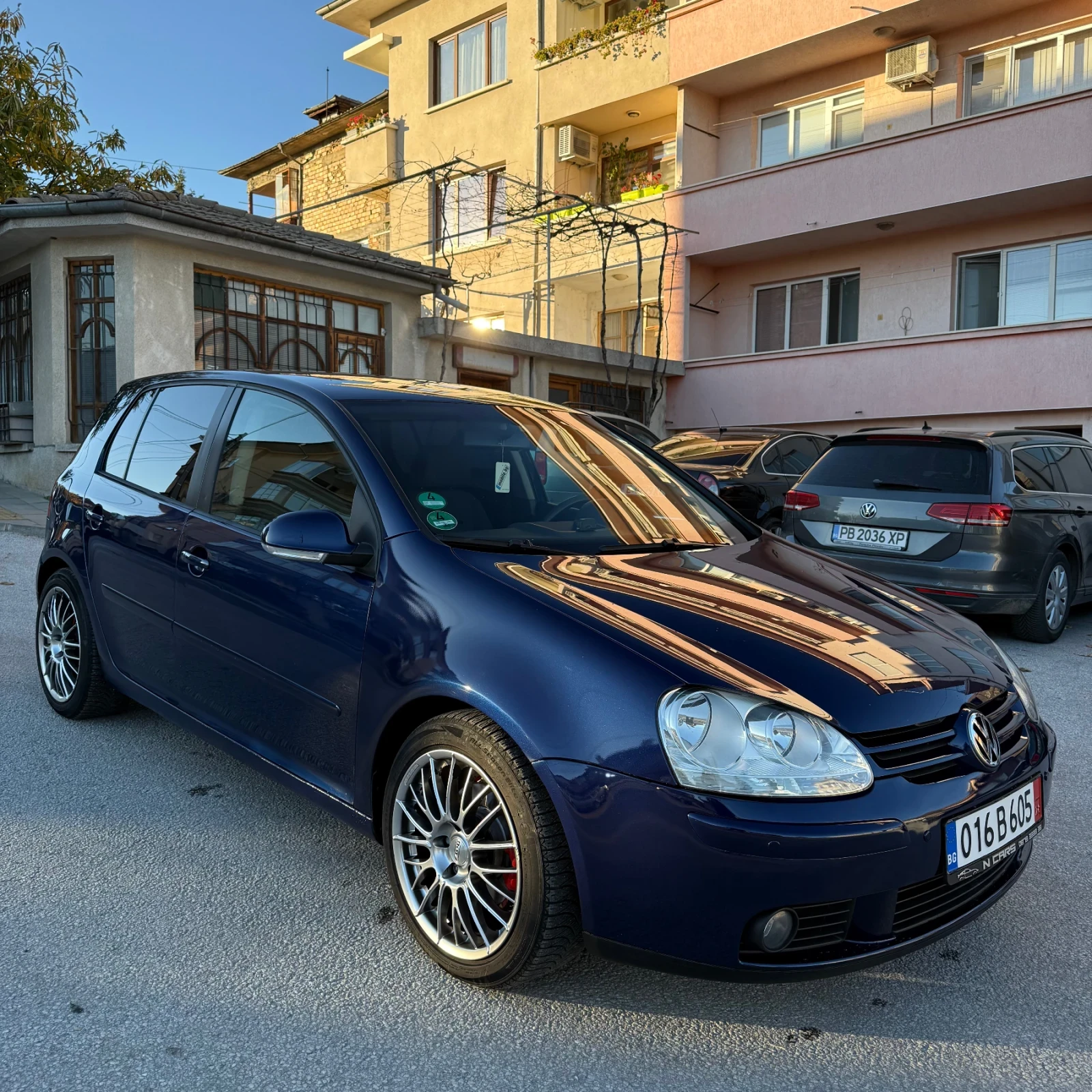 VW Golf 1.9 TDI 105hp * Парктроник* 194 хил - реални!  - изображение 4