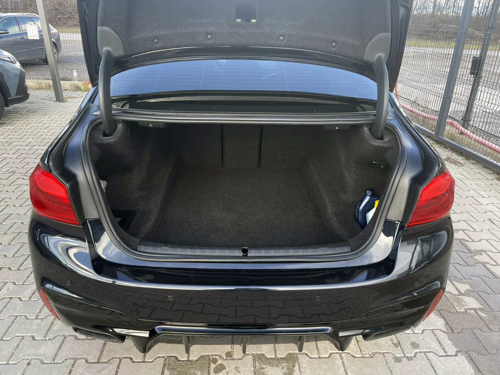 BMW 550 * Xdrive* Mpack* SoftClose* Carbon* HeadUp* Keyles | Mobile.bg   15