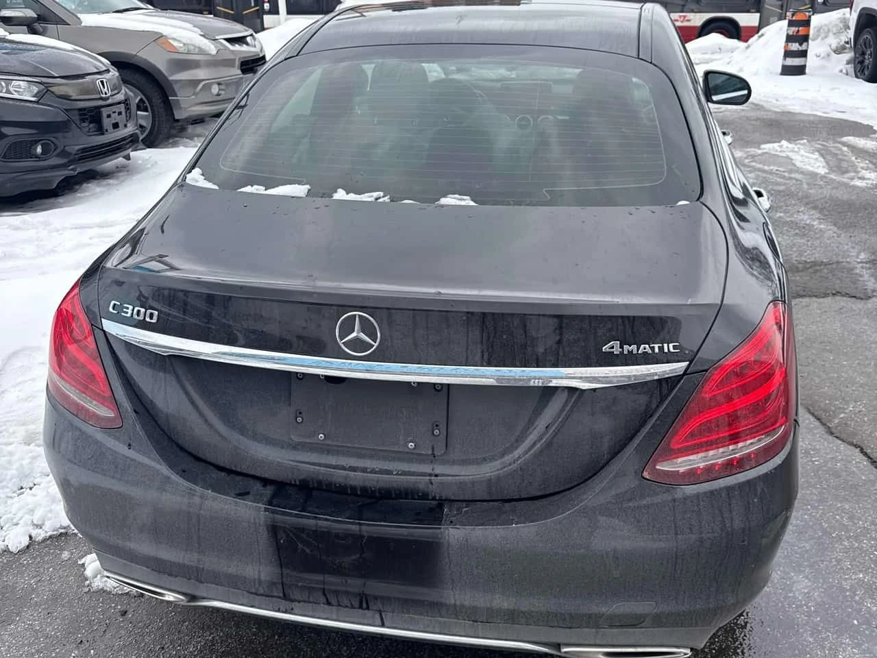 Mercedes-Benz C 300 * CARFAX * ПАНОРАМА * KEYLESS * ПОДГРЕВИ *  - изображение 4