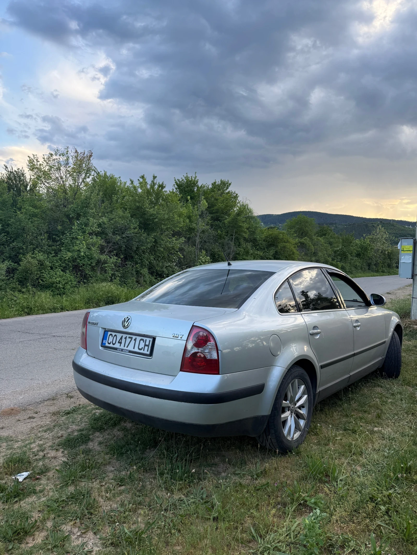VW Passat 5.5 1.8 Т бензин/газ, снимка 5 - Автомобили и джипове - 54671666