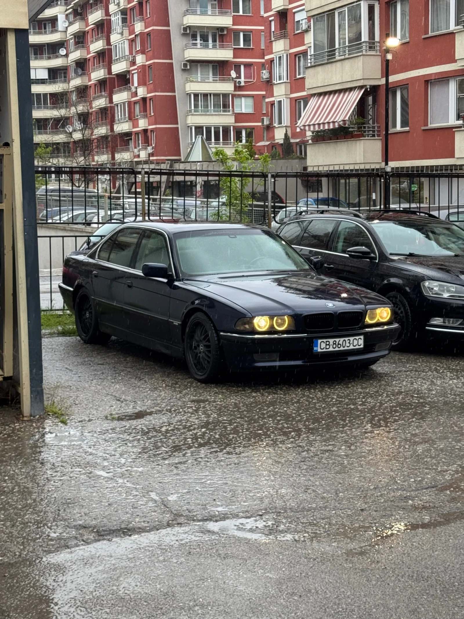 BMW 740