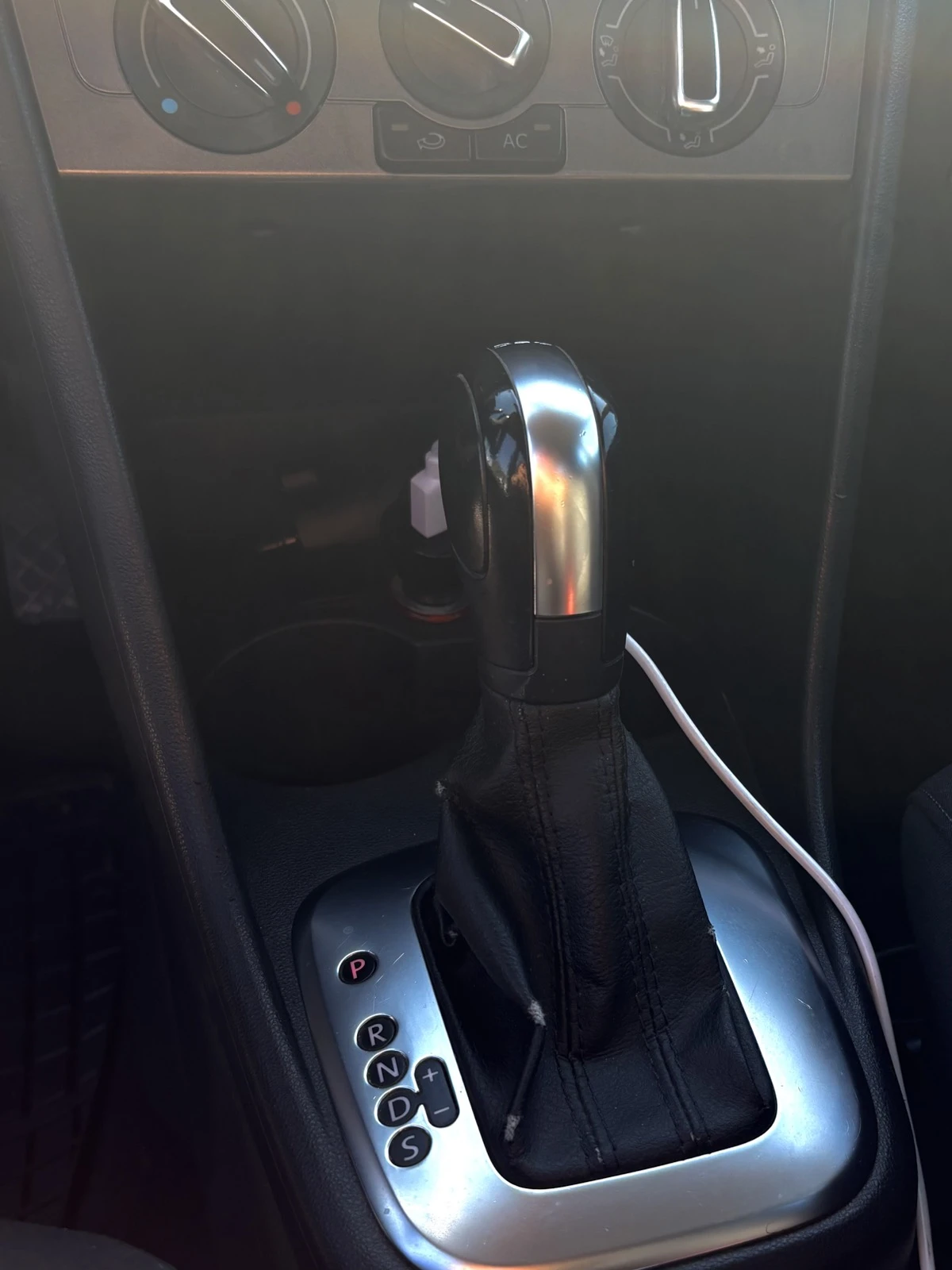 VW Polo 1.4, снимка 6 - Автомобили и джипове - 54713774