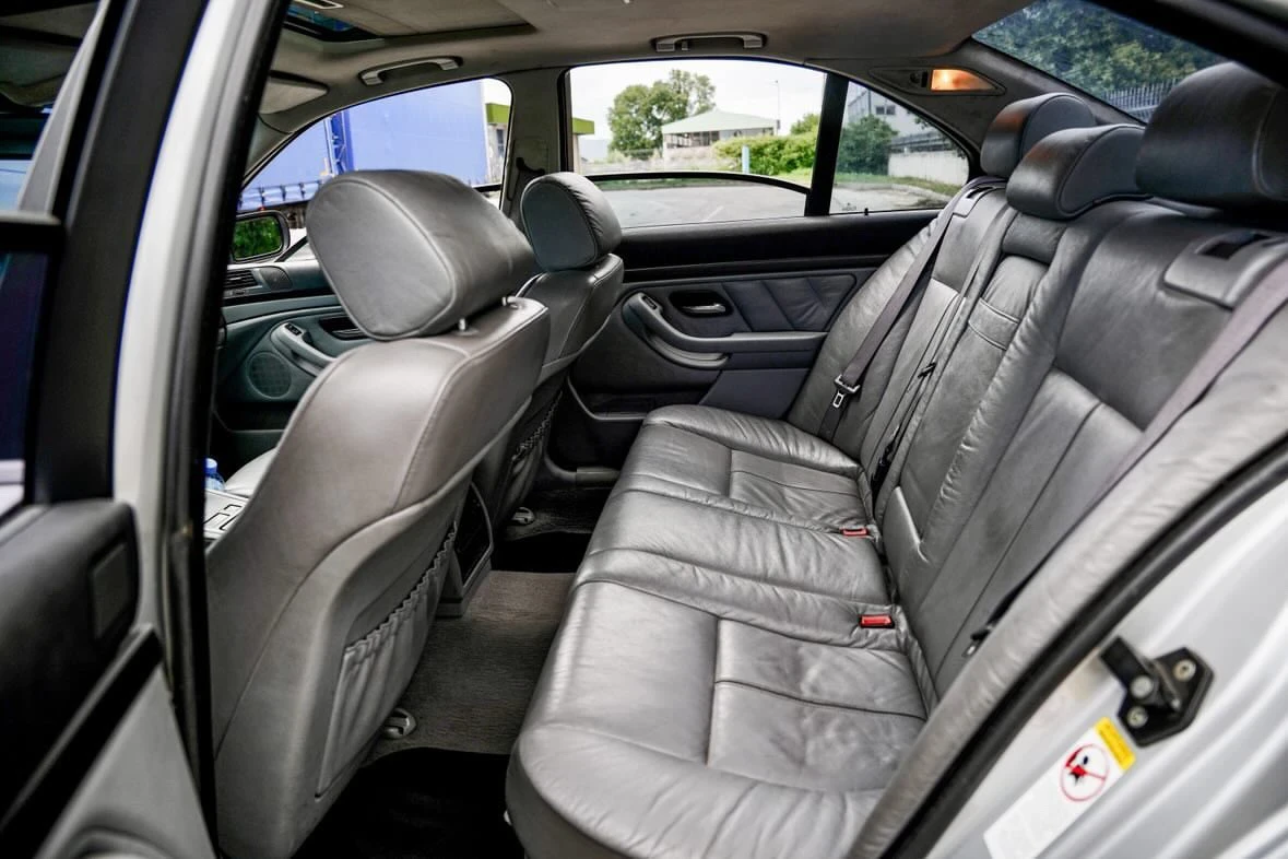BMW 525, снимка 15 - Автомобили и джипове - 54909653