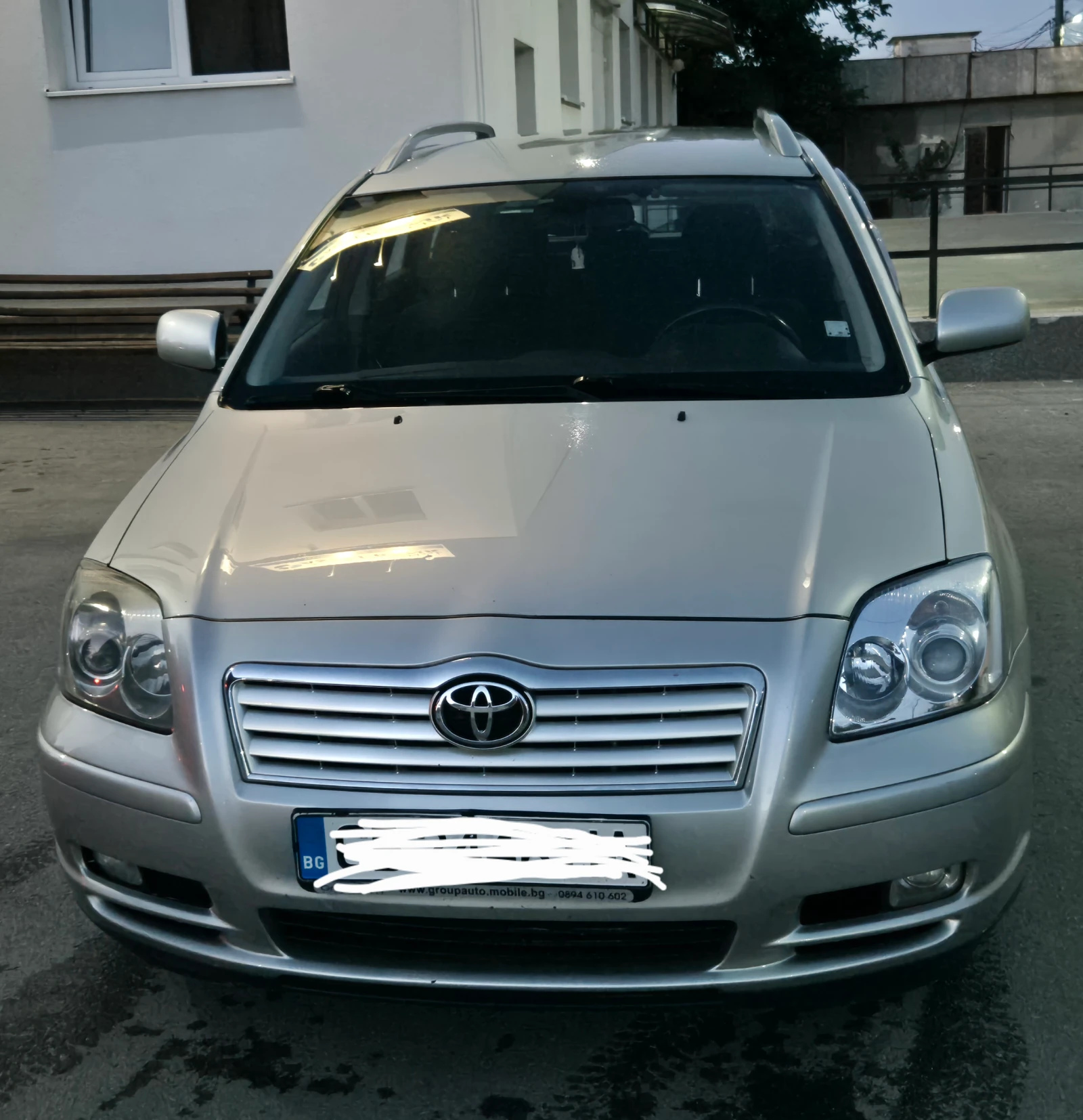 Toyota Avensis, снимка 4 - Автомобили и джипове - 55145621