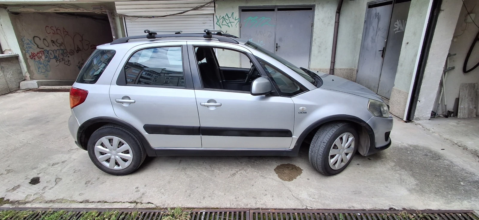 Suzuki SX4, снимка 3 - Автомобили и джипове - 55263174