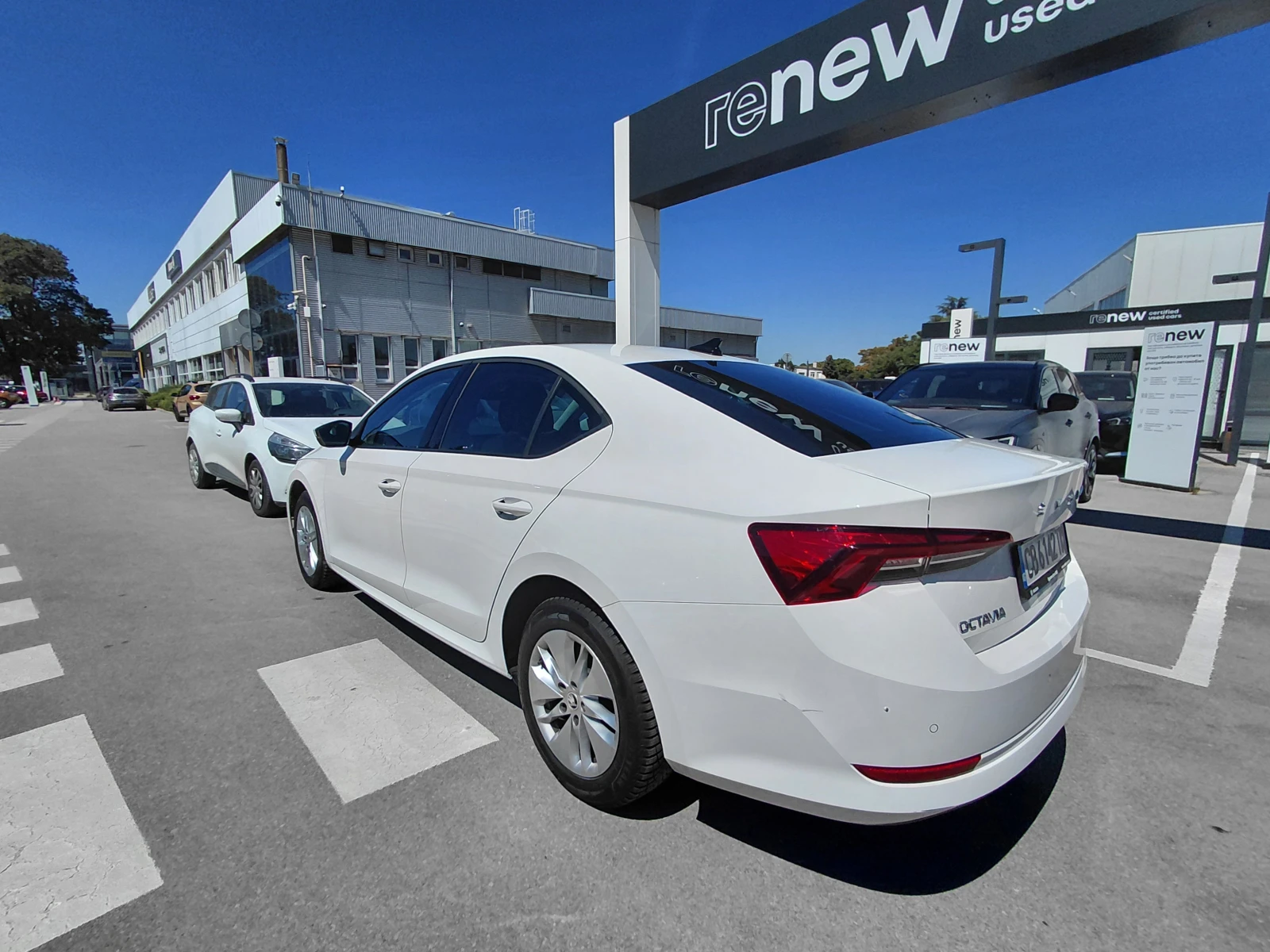 Skoda Octavia 2.0TDI/115к.с/DSG/Ambition/Гаранция, снимка 5 - Автомобили и джипове - 55841826