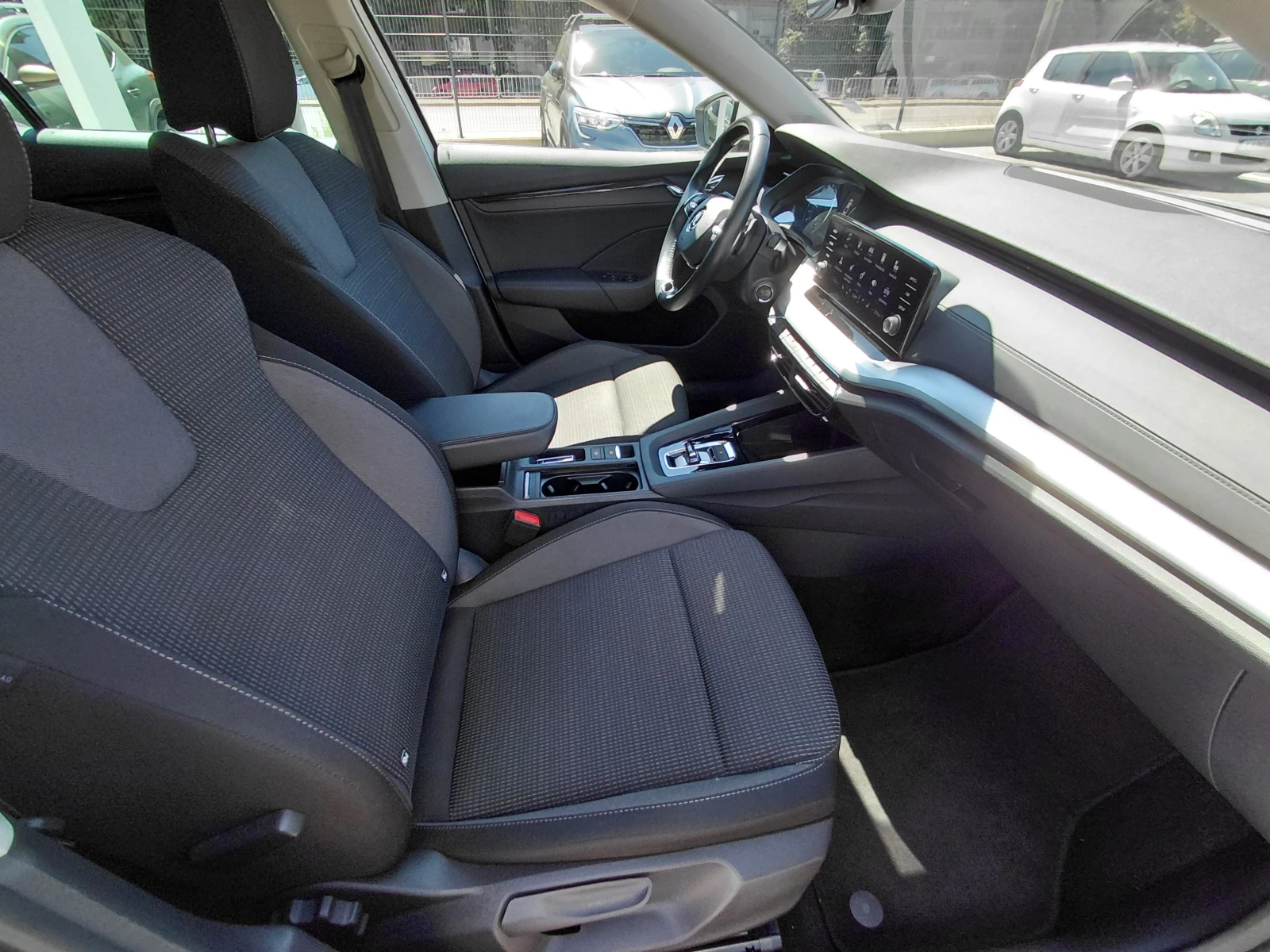 Skoda Octavia 2.0TDI/115к.с/DSG/Ambition/Гаранция, снимка 13 - Автомобили и джипове - 55841826