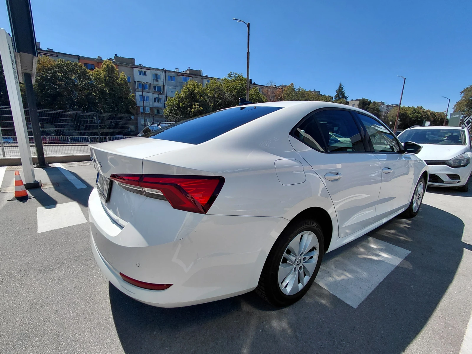 Skoda Octavia 2.0TDI/115к.с/DSG/Ambition/Гаранция, снимка 7 - Автомобили и джипове - 55841826