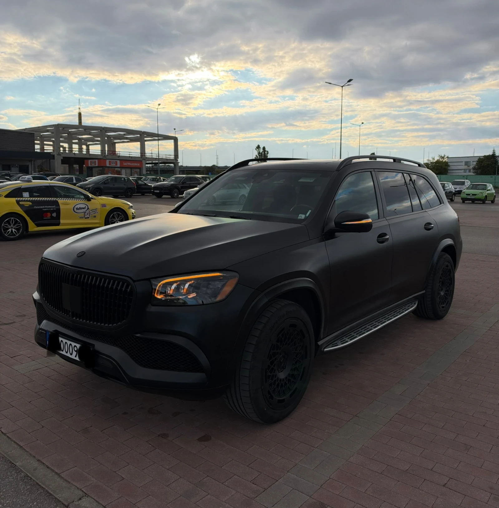 Mercedes-Benz GLS 450 Maybach, снимка 4 - Автомобили и джипове - 56247081